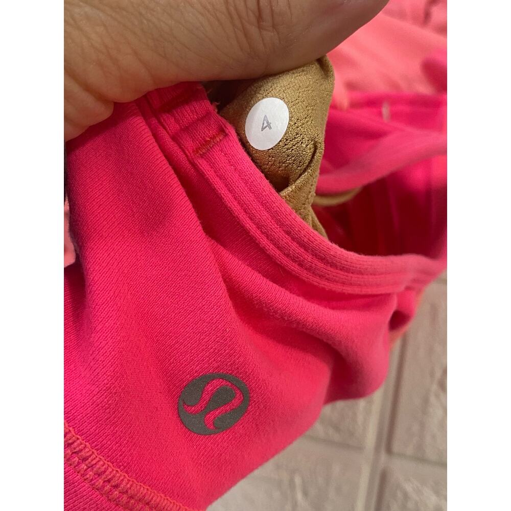 lululemon tank top - Picture 5 of 5